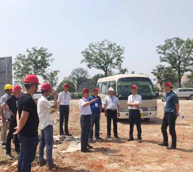 潁上縣人大代表、住建局領導一行視察高速西出口及五館項目